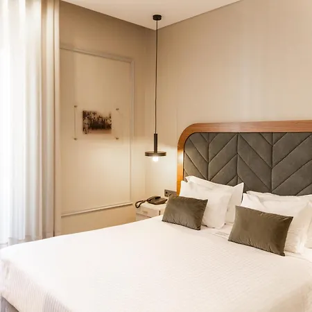 Avenida Boutique 4*