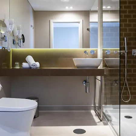 Hotel Avenida Boutique 4*