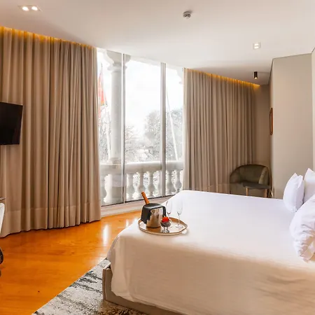 Avenida Boutique 4*