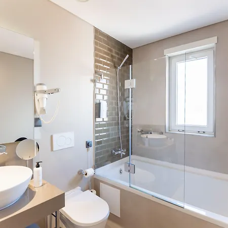 Avenida Boutique Hotel