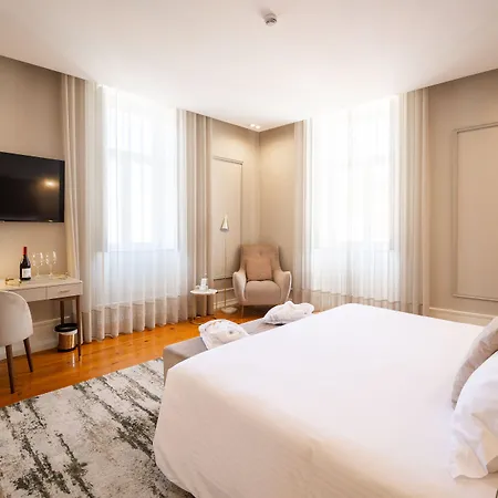 Hotel Avenida Boutique 4*