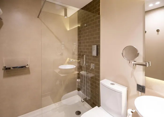 Avenida Boutique ホテル 4*